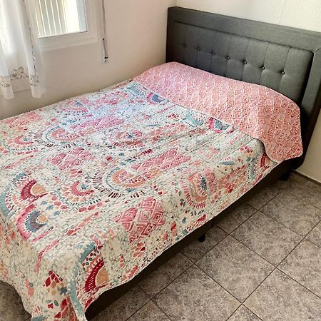 3-Bedroom Apartment With Terrace On Ground Floor Монкофар Экстерьер фото